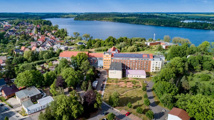 Neues Versorgungsangebot für die Region: MEDICLIN Müritz-Klinikum eröffnet noch dieses Jahr geriatrische Rehabilitation
