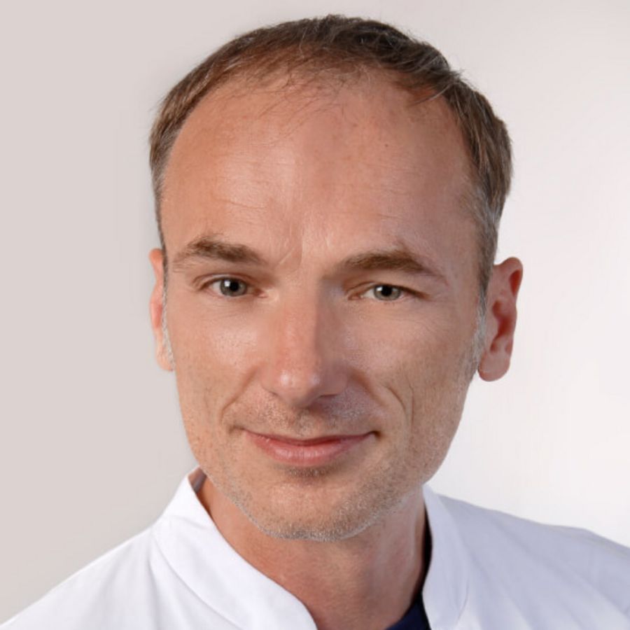 Dr. med. Robert Sentek