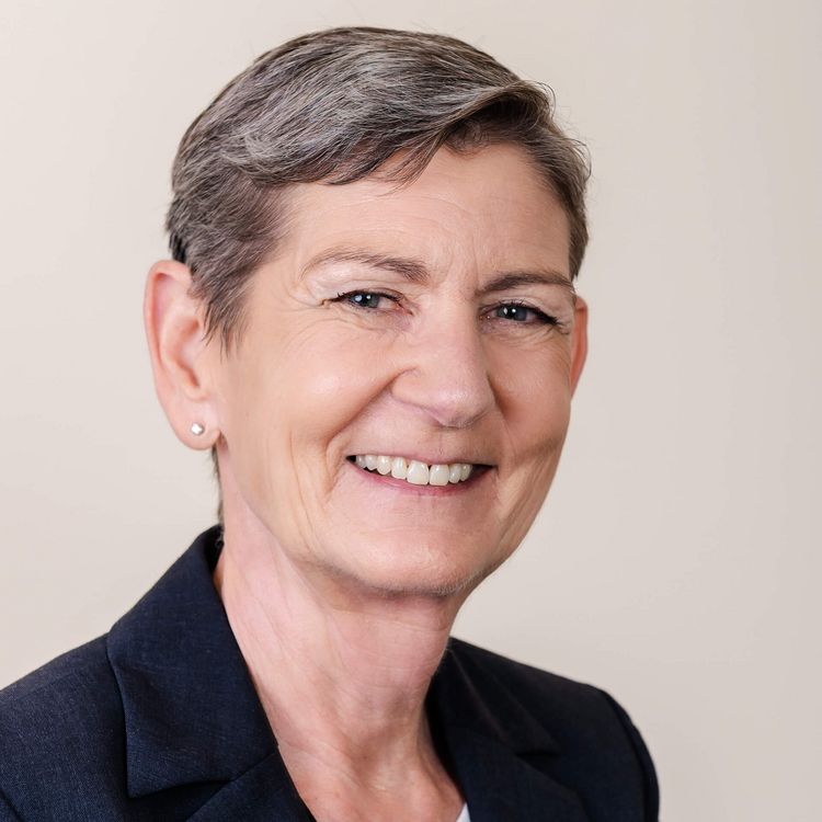 Claudia Schifflers